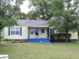 124 S Church St, Duncan, SC 29334