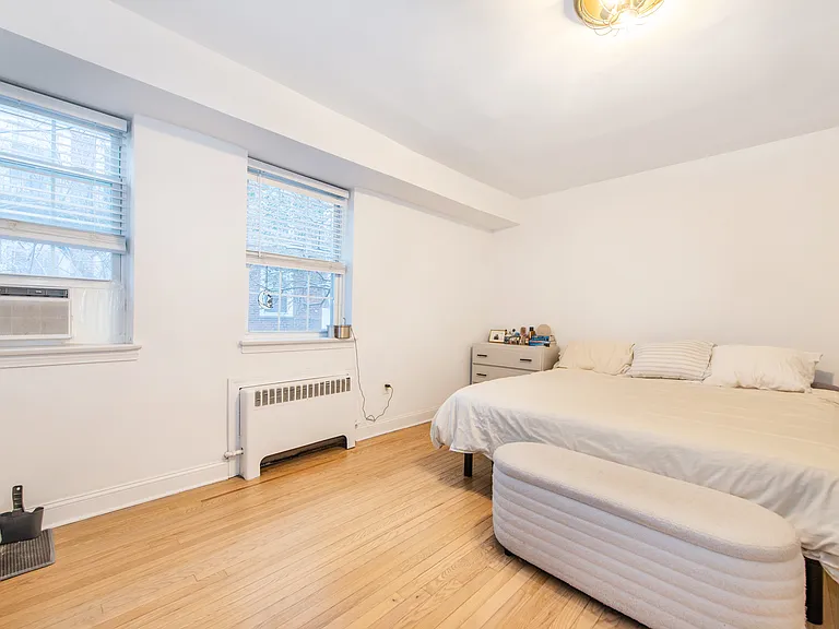 378 Claremont Ave #1 — Photo 11