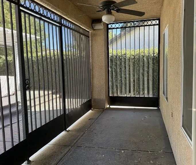 10856 N Bunkerhill Dr — Photo 20