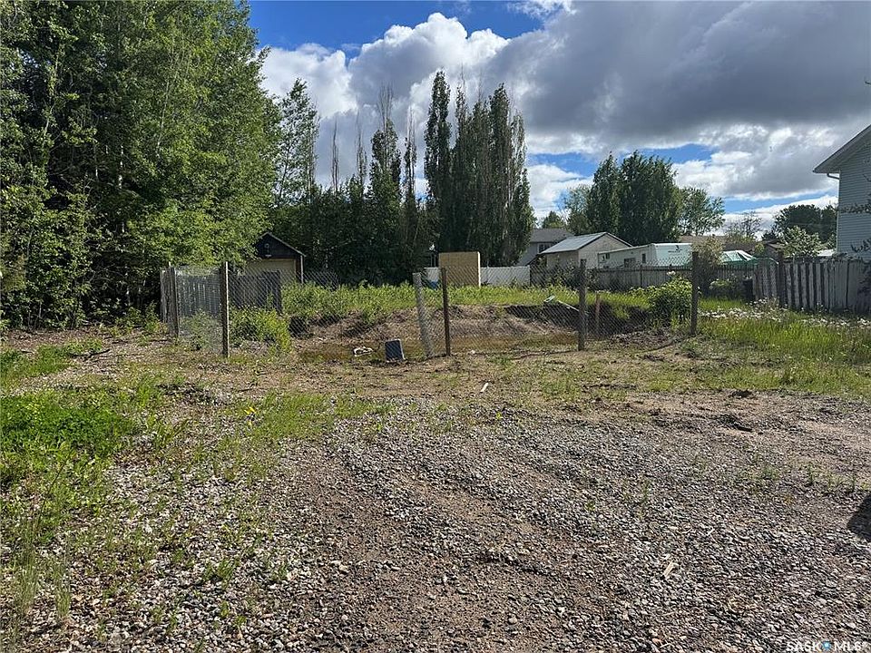 1st image of 131 Venessa DRIVE