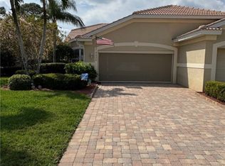 2228 Carnaby Ct, Lehigh Acres, FL 33973