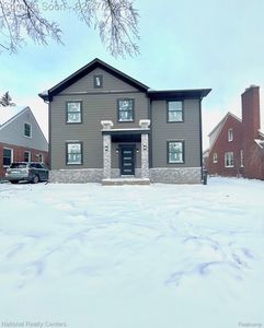 10024 Borgman Ave, Huntington Woods, MI, 48070