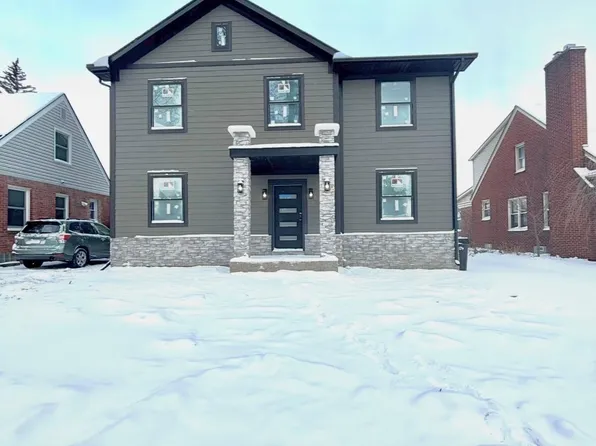 10024 Borgman Ave, Huntington Woods, MI 48070