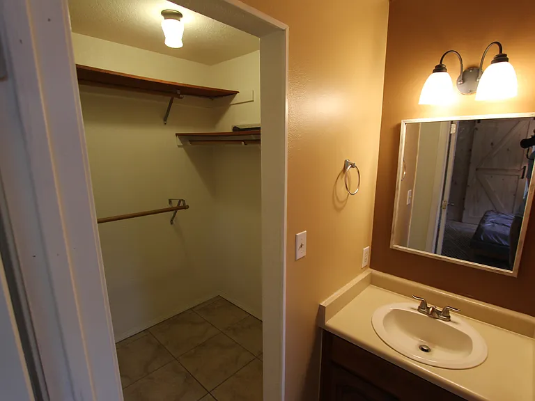 3270 S Little Dr — Photo 25