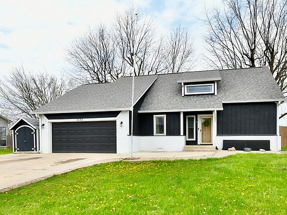 2nd image of 1132 Madrid Rd