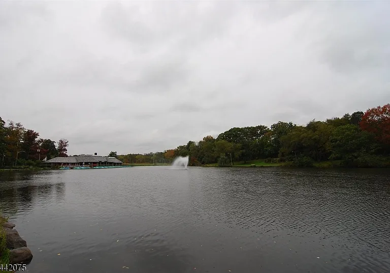 28 Wedgewood Dr #42 — Photo 24