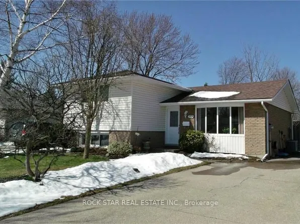 5905 Hillcrest Cres, Niagara Falls, ON L2J 2A8