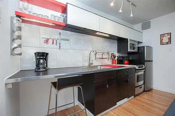 Rented by Susan Finkel, LREB | media 12