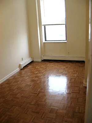 Rented by Crest Haven Realty | media 22