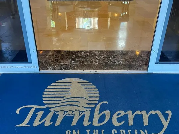 19501 W Country Club Dr APT 509, Aventura, FL 33180