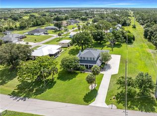 8120 Boonesboro Rd, North Fort Myers, FL 33917