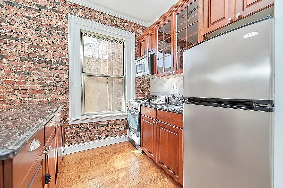 42 Grove Street — Photo 4