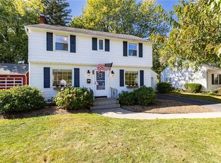 95 Mayville Ln, Rochester, NY 14617