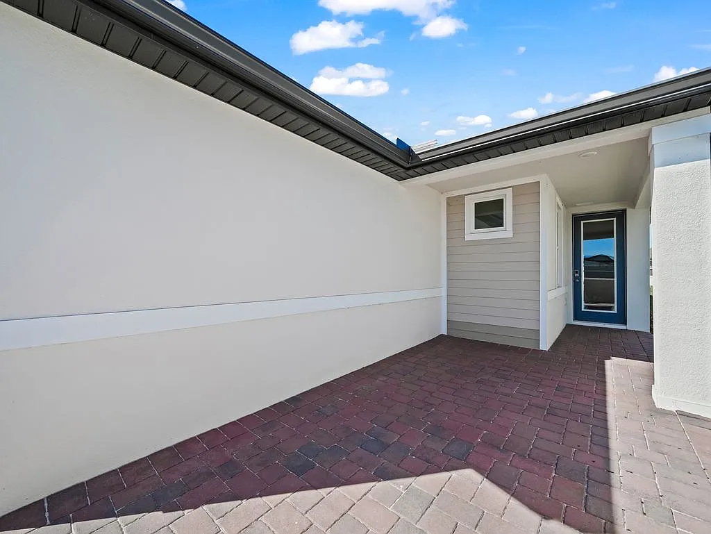 4 bed, 1607 sqft, $2,250 — Photo 4