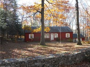 136 Hilldale Rd, Bethany, CT 06524