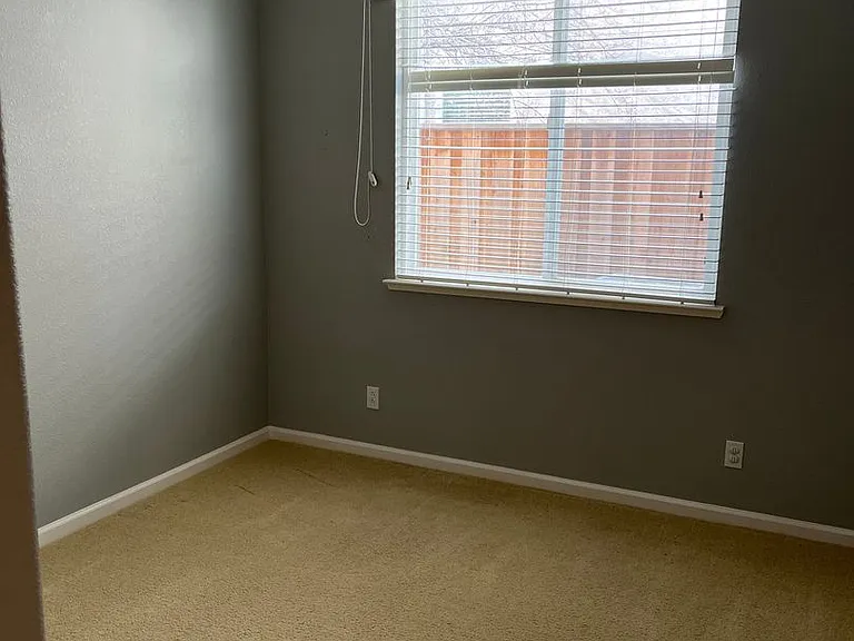 3064 Audubon Cir — Photo 19