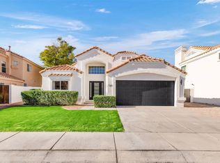 2134 W Peninsula Cir, Chandler, AZ 85248