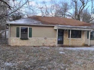 1422 SW Celtic St, Topeka, KS 66611