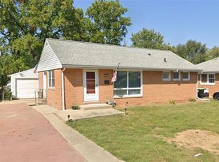 59 Medial Dr, Decatur, IL 62521