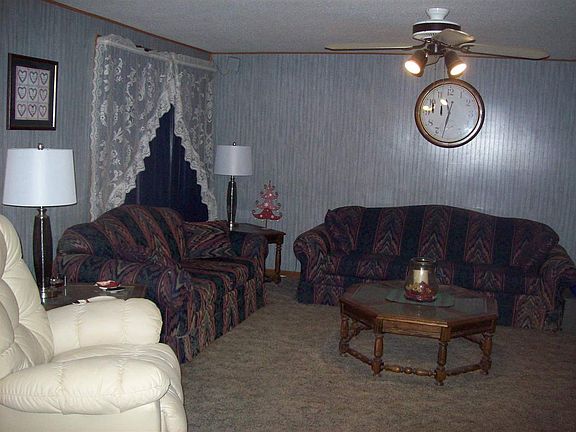 2nd image of 220 Santa Fe St