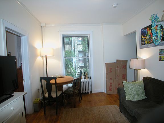 3rd image of 309 E 5th St APT 02