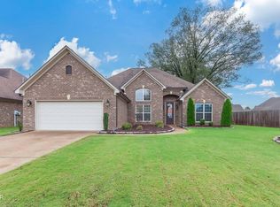 48 Fall Creek Dr, Jackson, TN 38305