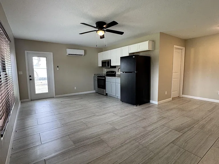 2381 SE Pinero Rd — Photo 7