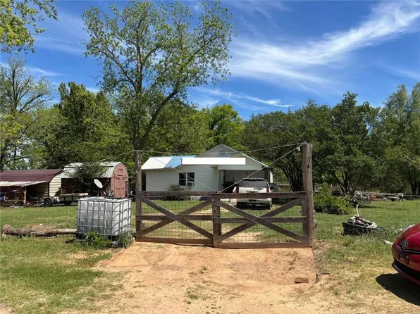 1231 M Cole Rd, Effie, LA 71331