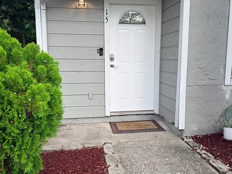 Jasmine Pl — Photo 12