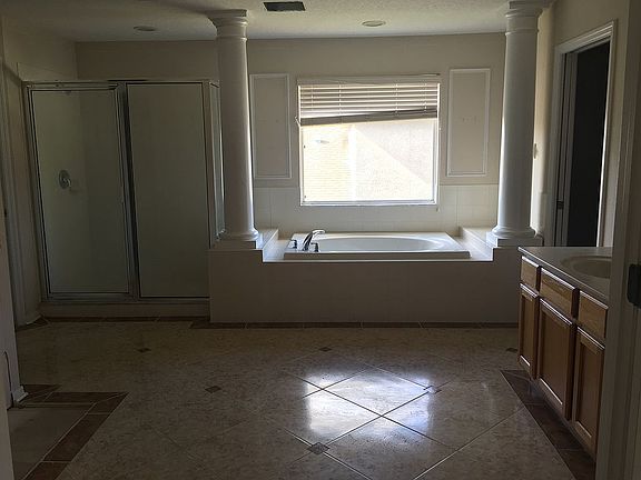 4th image of 6919 Green Heron Dr