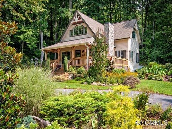 1st image of 25 Christy Ln