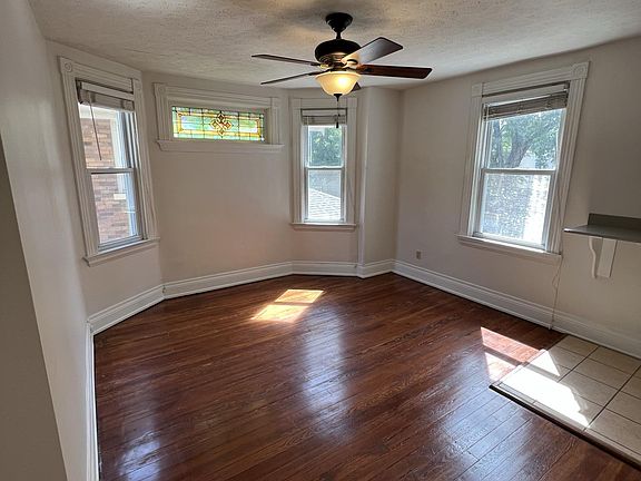 5th image of 3935 Burwood Ave #2