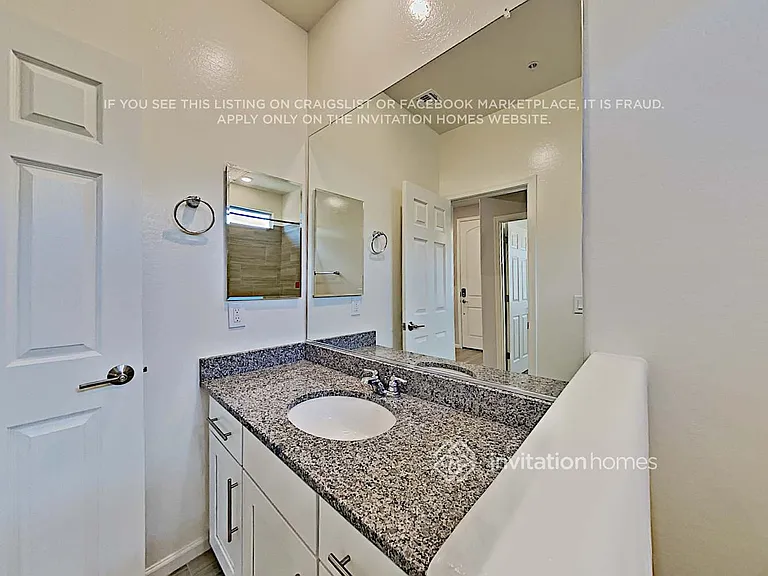 21275 W Yale St — Photo 14