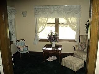 3rd image of 644 Belleville Ave