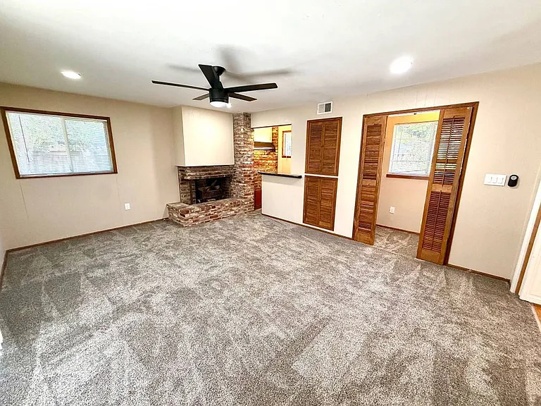 785 Duke Cir — Photo 28
