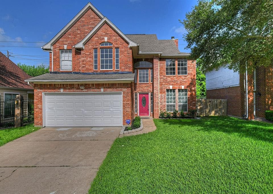 1st image of 12134 Amblewood Dr
