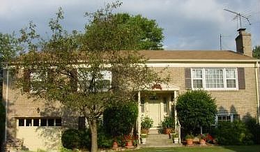 1st image of 8647 Vernon Ave