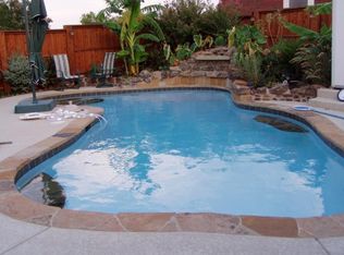 4601 Lake Ridge Dr, The Colony, TX 75056