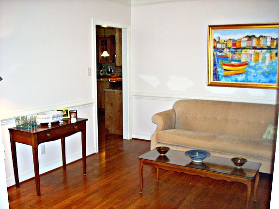 4th image of 11530 Fair Isle Dr