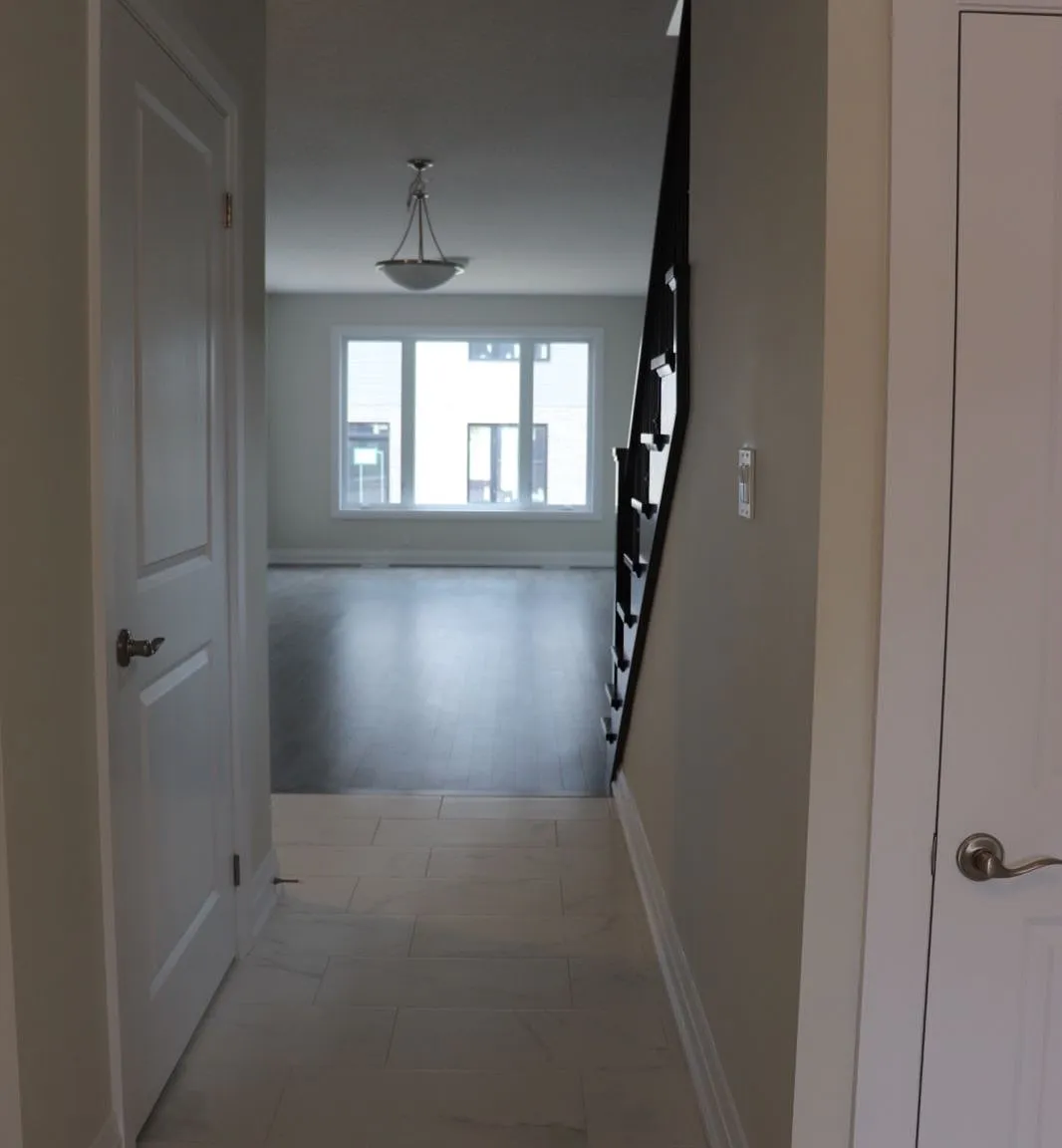 5 bed, $4,000 — Photo 3