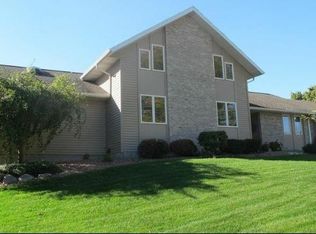 1906 26th St, Monroe, WI 53566