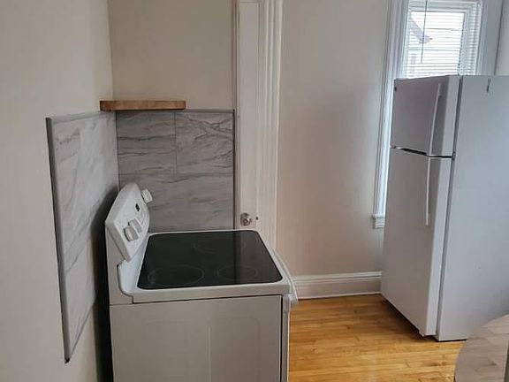 5th image of 4756 Matilda Ave #1F