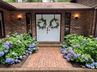 5511 Horseshoe Cir, Durham, NC 27712