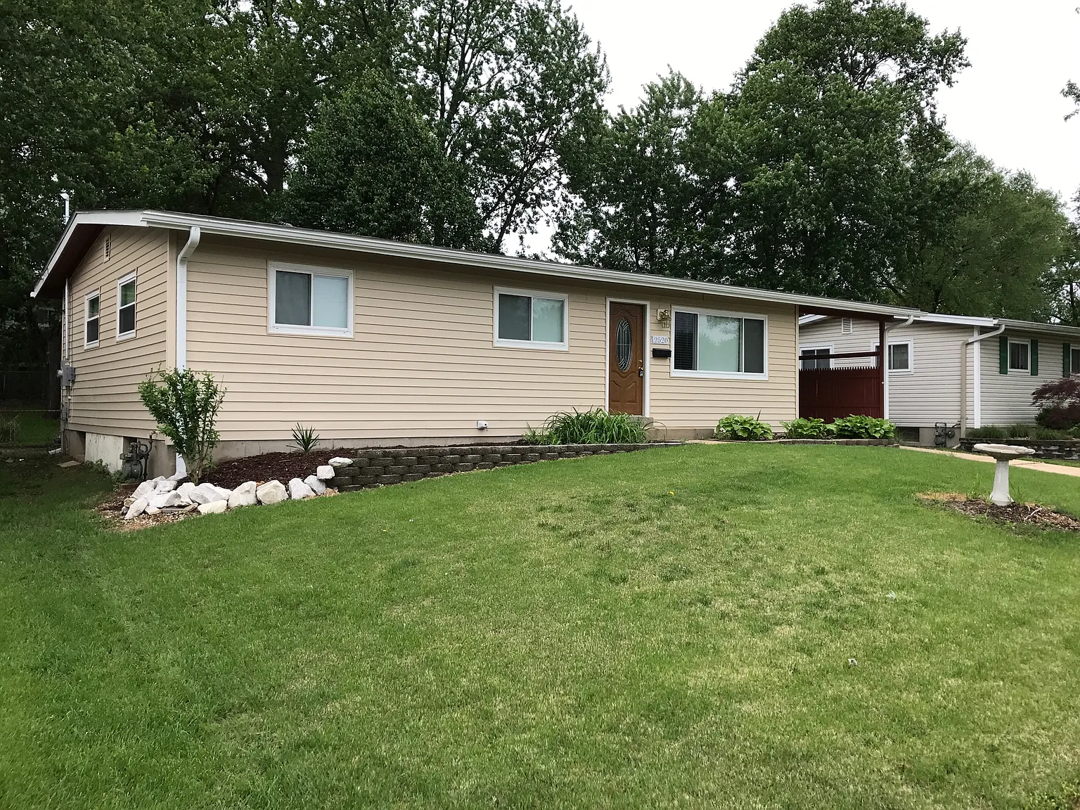 2520 Dove Dr photo 1