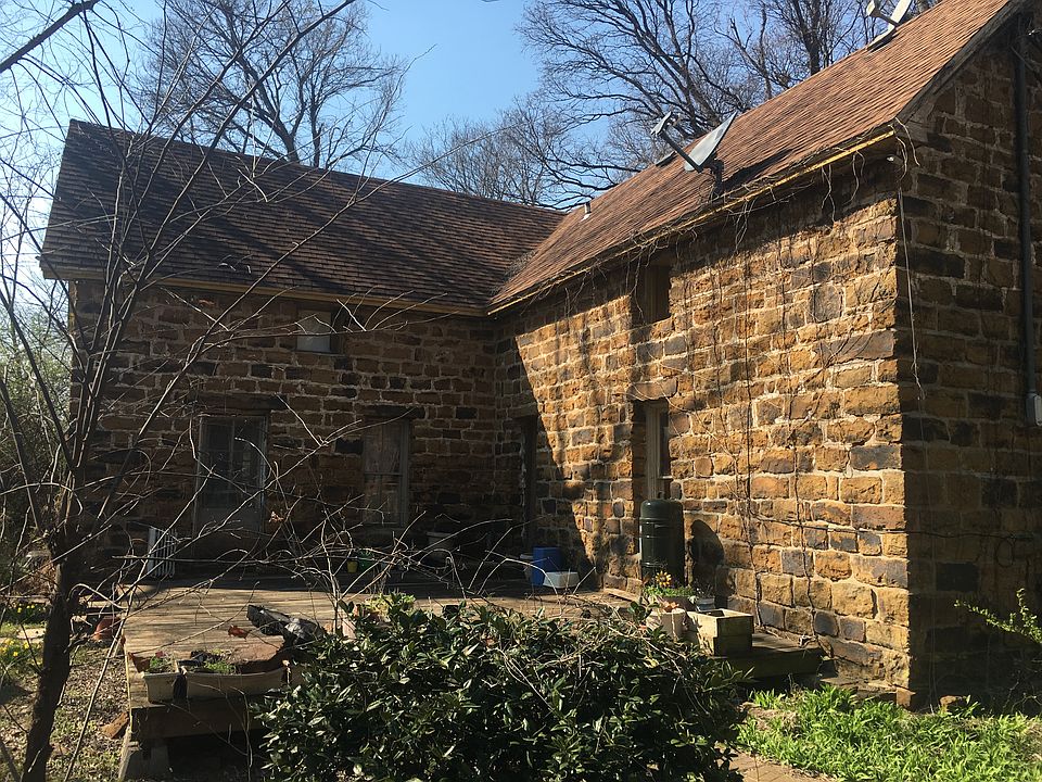 Back of house view
