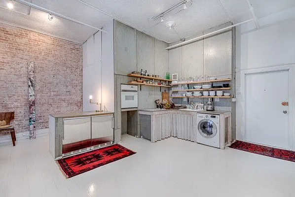 Rented by Level Group | media 5