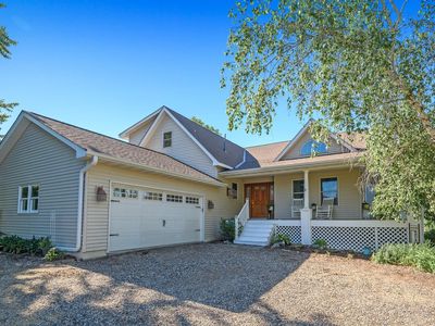 2020 210th St E, Farmington, MN, 55024