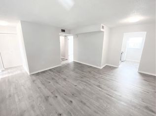 150 41st Ave N #305, Saint Petersburg, FL 33703