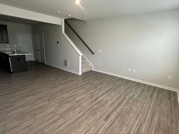 3rd image of 803 Birchwood Hill Pl #807