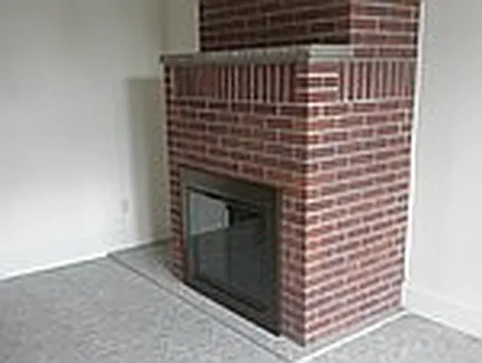 Rented by Aguayo & Huebener Brooklyn | media 5